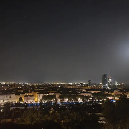 Lägenhet Guestready - Canut Typique Avec Vue Sur Lyon